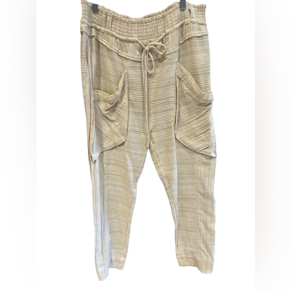 FREE PEOPLE Sweet Escape Pull on Pants. NWOT.  Neutral Beiges. S